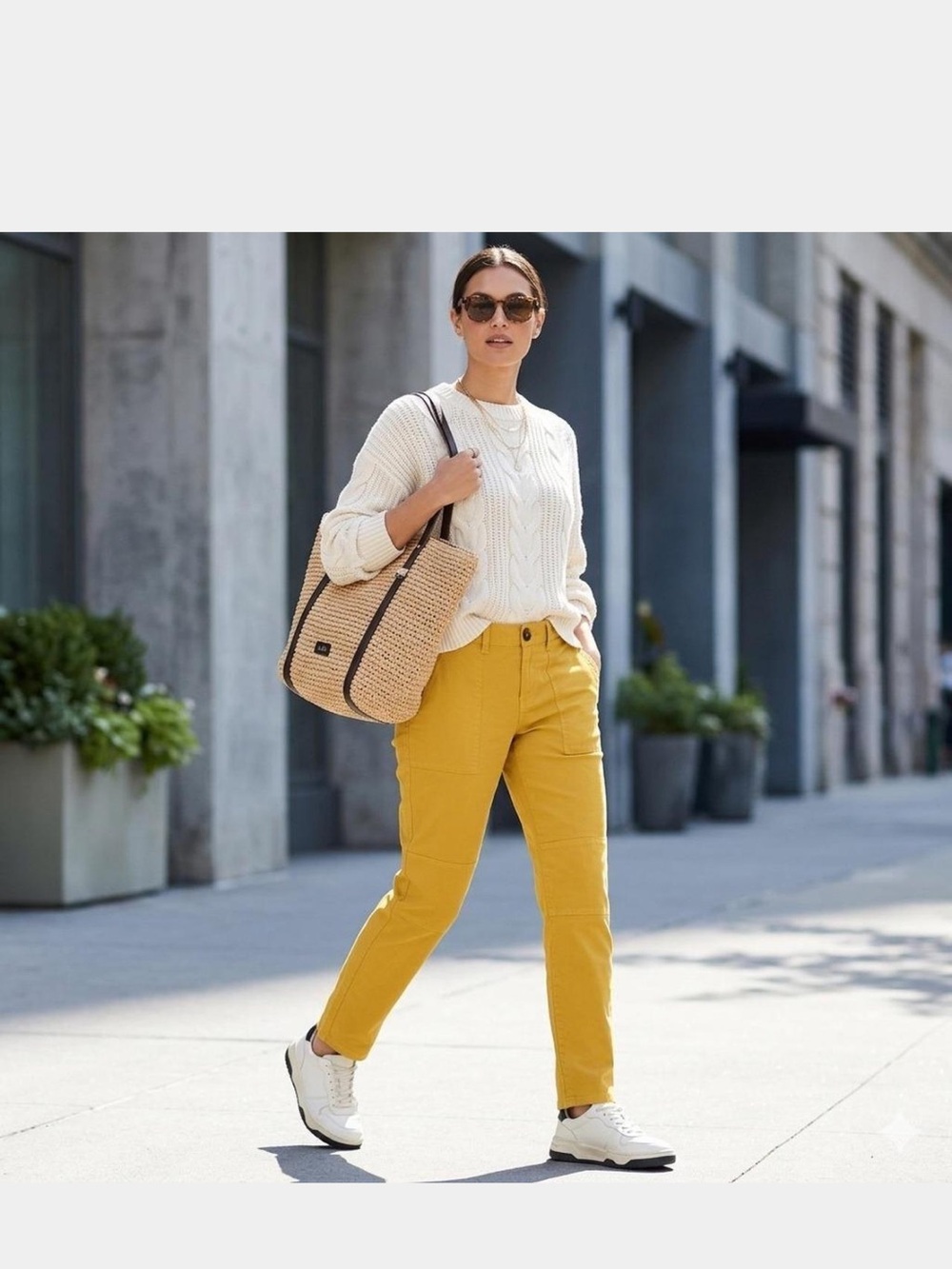 Cabi utility trouser, sulfur color, size 8